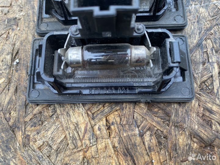 Плафон освещения номера audi a4 b8