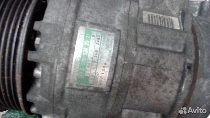 Компрессор кондиционера Mercedes E W210, 2001