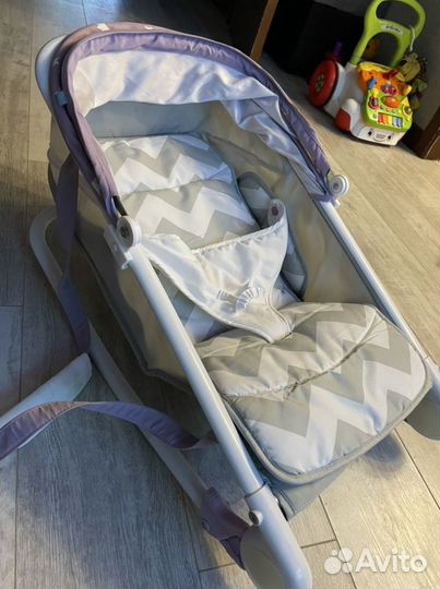 Шезлонг для новорожденных