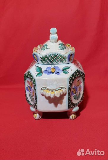 Шкатулка ларец. Гжель, майолика