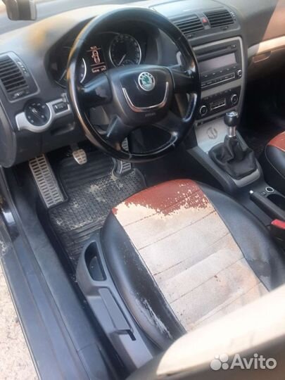 Skoda Octavia 1.8 МТ, 2012, 165 000 км