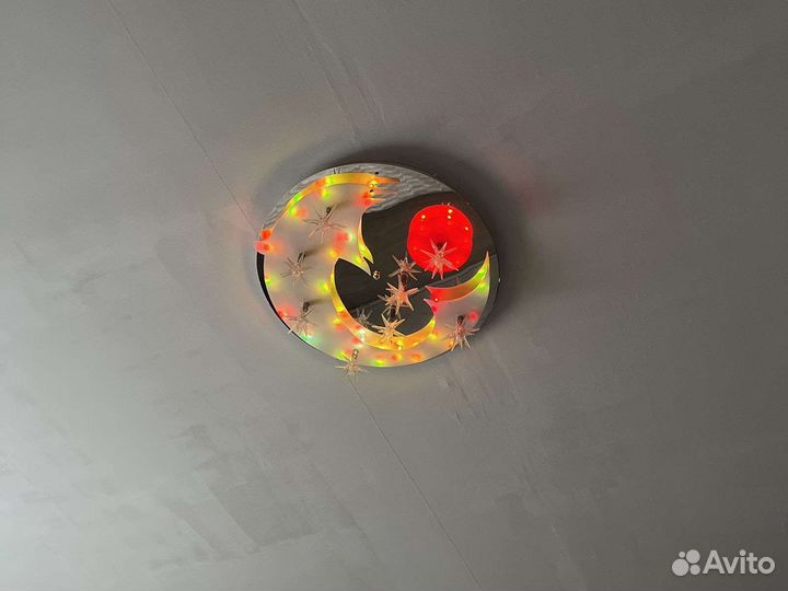 Люстра потолочная