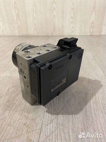 Блок ABS Mercedes Benz C230 W203 M272.920 2005