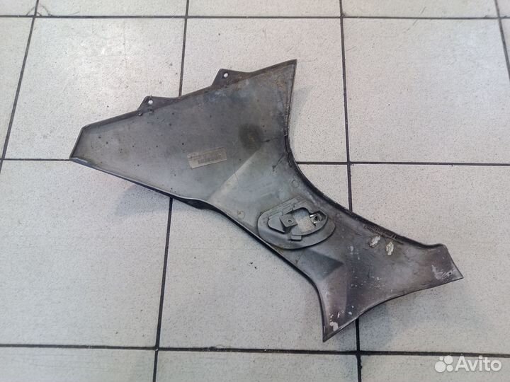 Пластик радиатора правый BMW k 1600 gtl