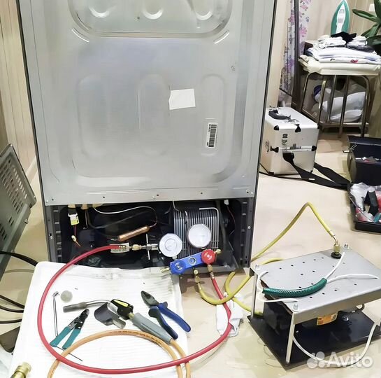 Ремонт стиральных машин и холодильников