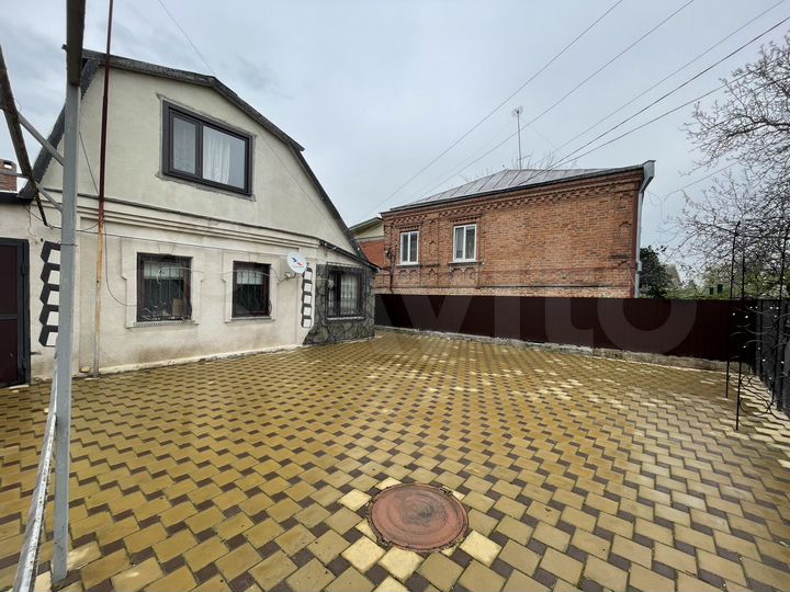 Дом 65 м² на участке 13,7 сот.