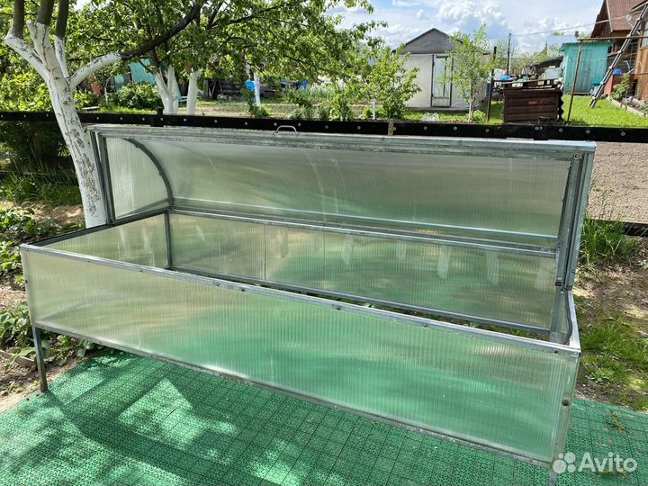 Парник / теплица под сотовый поликарбонат лотос