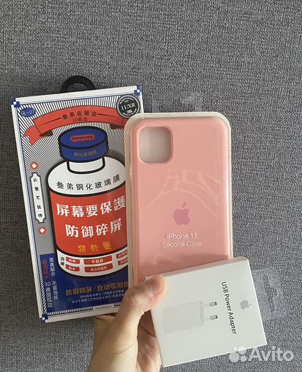 Чехол, USB адаптер и стекло на iPhone 11