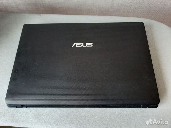 Ноутбук asus