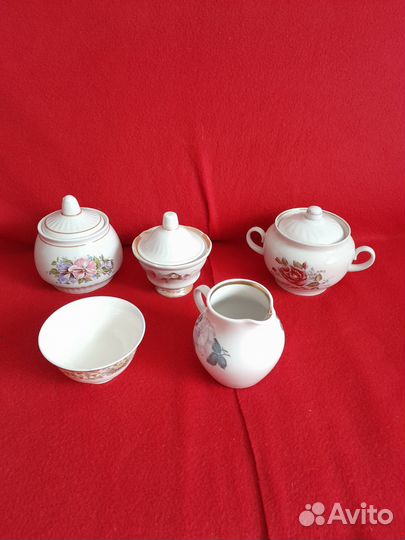 Фарфоровая посуда СССР и графины