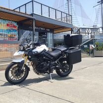 Triumph Tiger 800