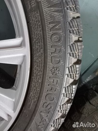 Gislaved Nord Frost 200 235/45 R18 195M