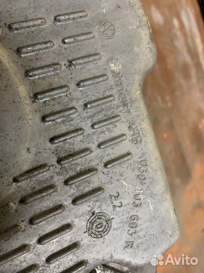 Поддон масляный Volkswagen Golf 4