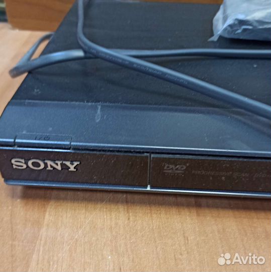 DVD плеер sony