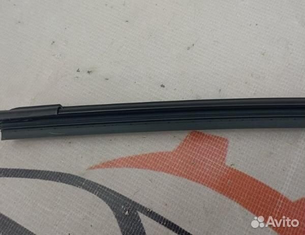 Щетка стеклоочистителя передняя Citroen C4 хэтчбек