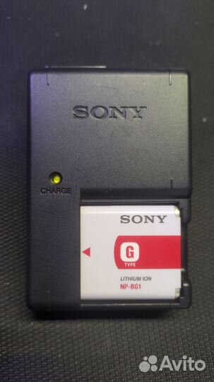 Зарядник с АКБ Sony
