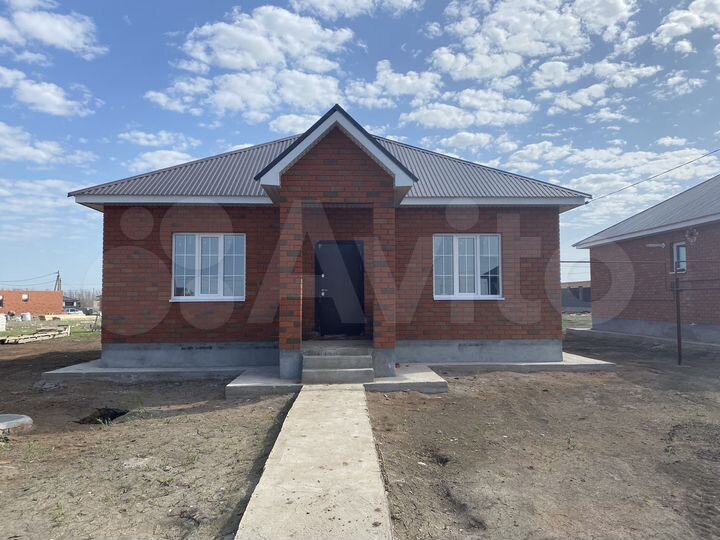 Дом 100 м² на участке 6 сот.