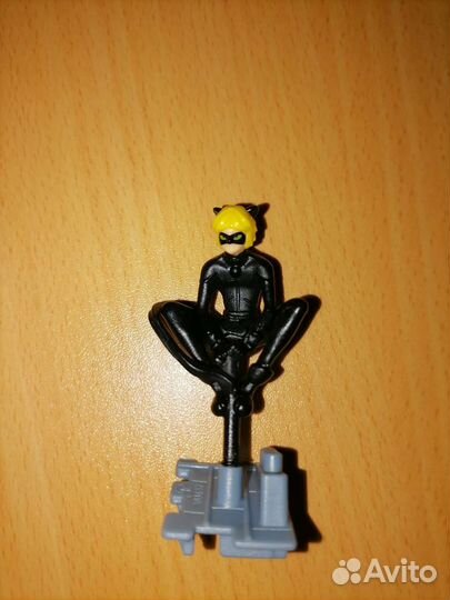 Киндер сюрприз Леди Баг и Супер Кот 2022