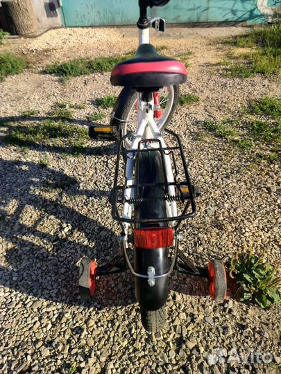 Детский велосипед Novatrack Astra 16