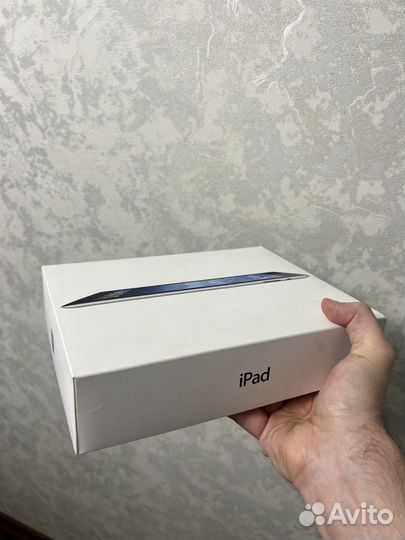 Планшет Apple iPad MD366RS/A 16 с разбитым экраном