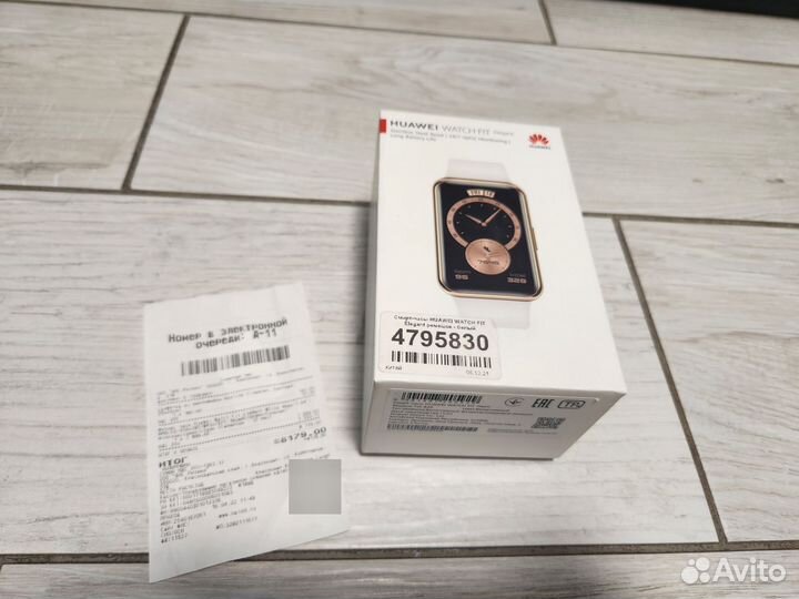 Фитнес часы huawei watch fit elegant