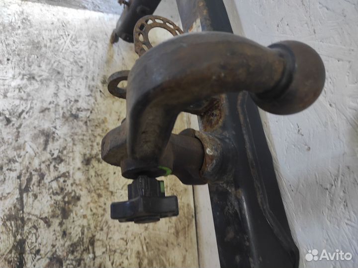 Фаркоп прицепное nissan x trail t30