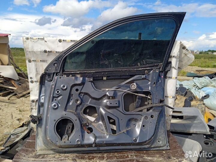 Дверь Audi A4 B6 2000 перед. прав. (б/у)