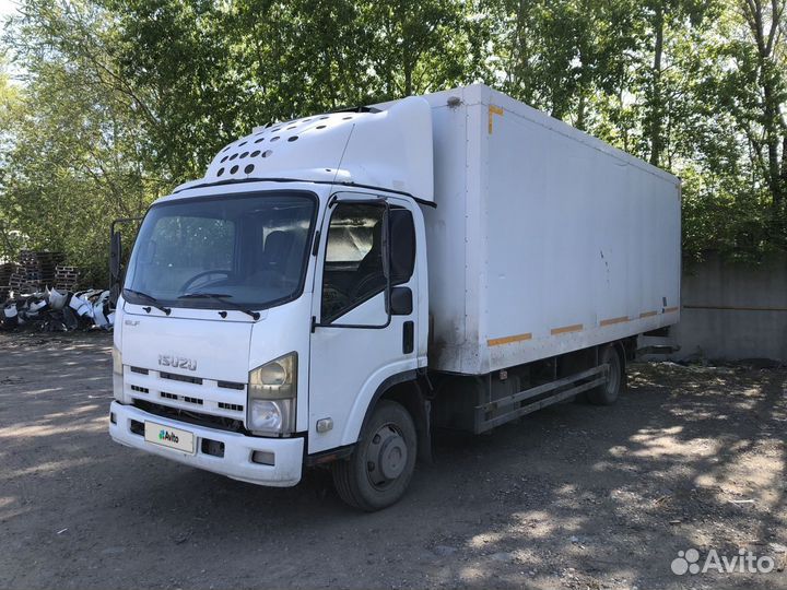 Isuzu Elf (N-series), 2015