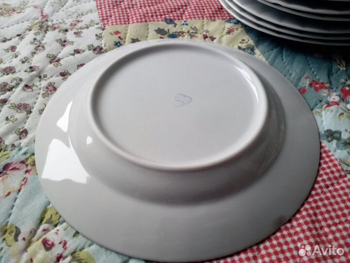 Фарфоровые тарелки 17,5-20 см