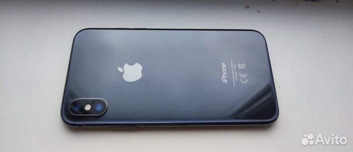 iPhone X, 256 ГБ