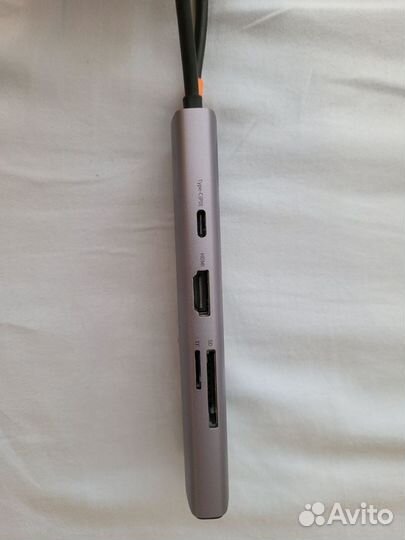 Usb type-c hub 8 in 1
