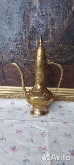 Винтажный Бронзовый кувшин