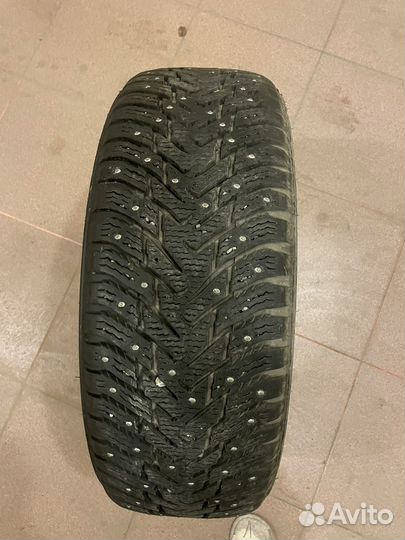 Nokian Tyres Hakkapeliitta SUV 235/60 R18