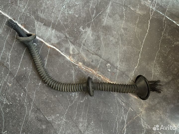 Гофра багажника BMW e46