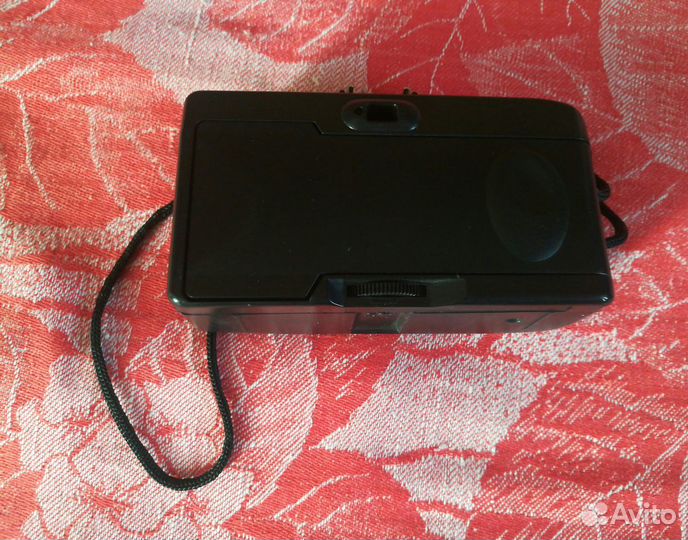 Пленочный фотоаппарат Fujifilm винтажный 90-е