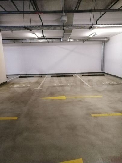 Машиноместо, 16 м²