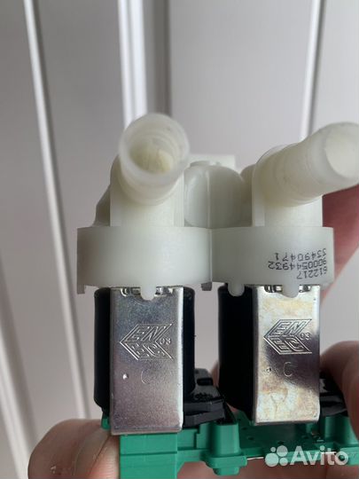 Клапан подачи воды Bosch