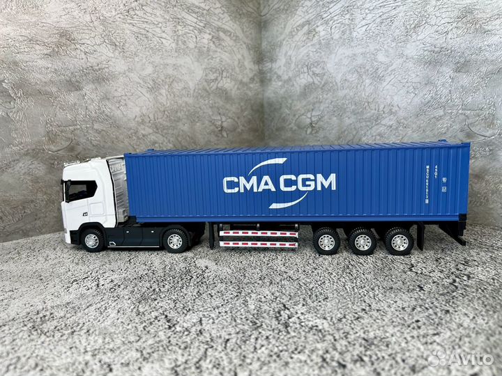 Машинка металлическая Scania с прицепом