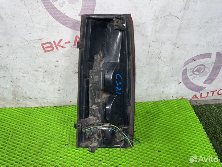 Задние фонари Chevrolet Suburban GMT400