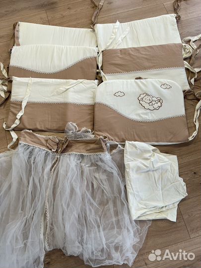 Бортики и балдахин в детскую кроватку