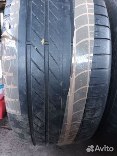 Goodyear Ultra Grip HP 255/50 R19 и 285/45 R19