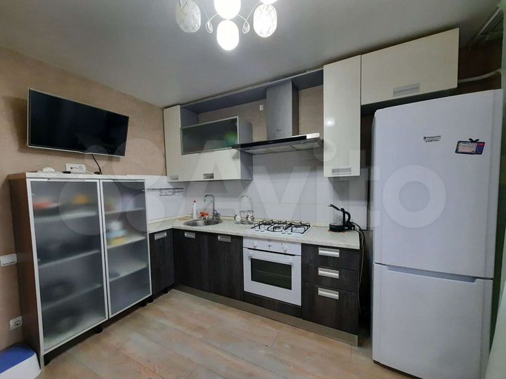 2-к. квартира, 65 м², 9/10 эт.