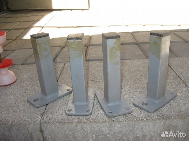 Ручки, ножки (фурнитура)