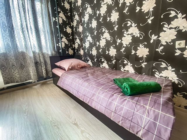 2-к. квартира, 64 м², 8/17 эт.