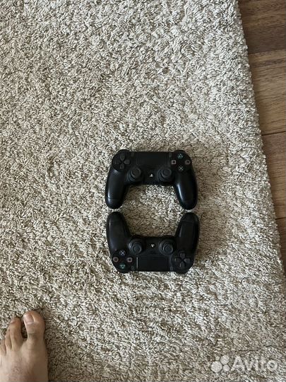 Ps 4 slim приставка 2 джойстика и 11 игр