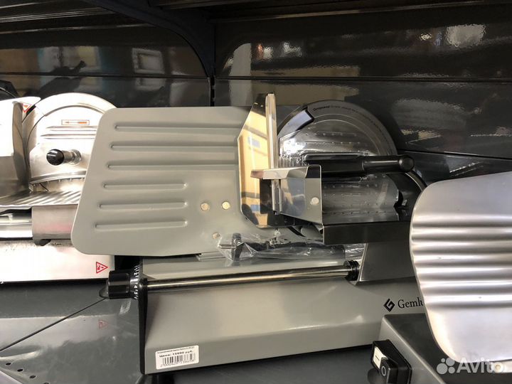 Слайсеры и гастрономические машины