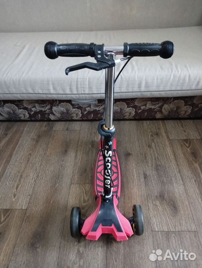 Самокат детский трехколесный