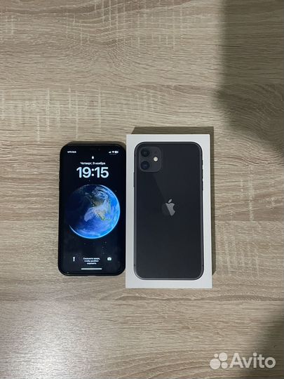 iPhone 11, 64 ГБ