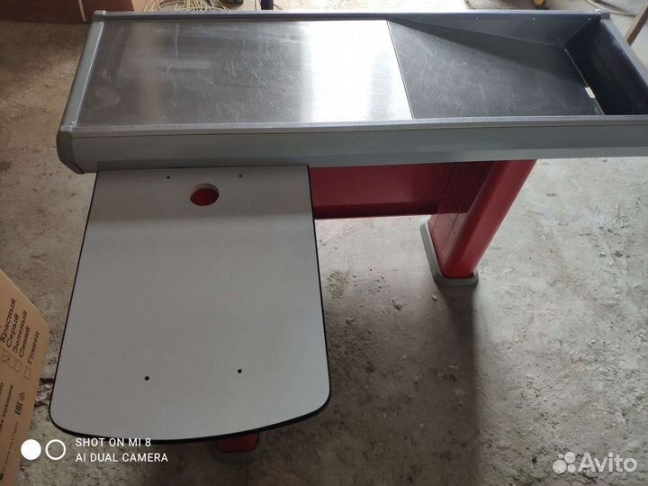 Кассовый стол