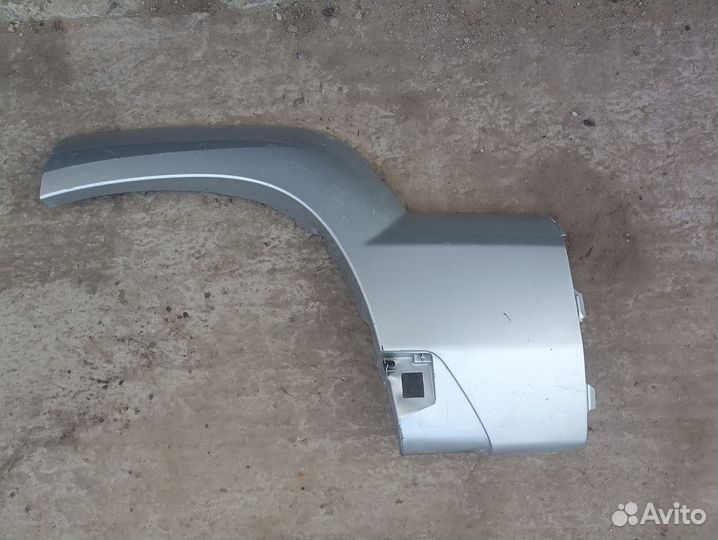 Расширитель заднего лев. крыла Toyota Land Cruiser
